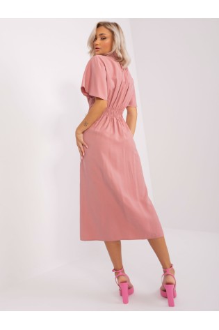 Rožinė stilinga suknelė su sagutėmis\n-CHA-SK-0607.69P