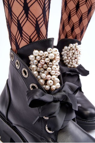 Juodi odiniai aulinukai moterims su perlais ir kaspinėliu-NC1188 BLACK
