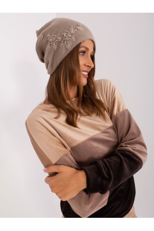 Moteriška žieminė kepurė su siuvinėtomis gėlėmis-AT-CZ-2329.79