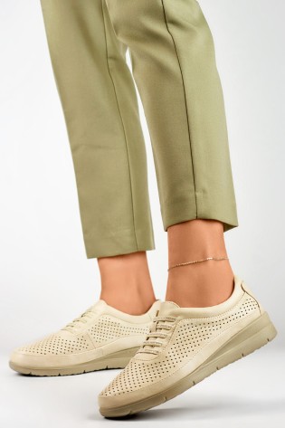 Patogūs smėlio spalvos moteriški batai su elastiniais raišteliais-8617-4BE
