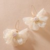 Kabantys auskarai su kristalais, baltos tiulio gėlės, 10x8cm K1675B-K1675B